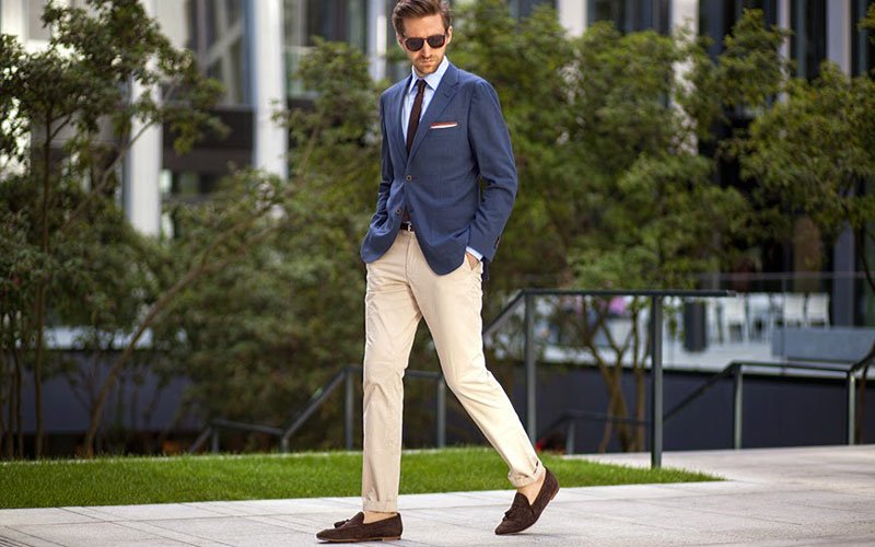 TIPS TO CHOOSE WHAT SHOES TO WEAR WITH THE BEST CHINOS FOR MEN
